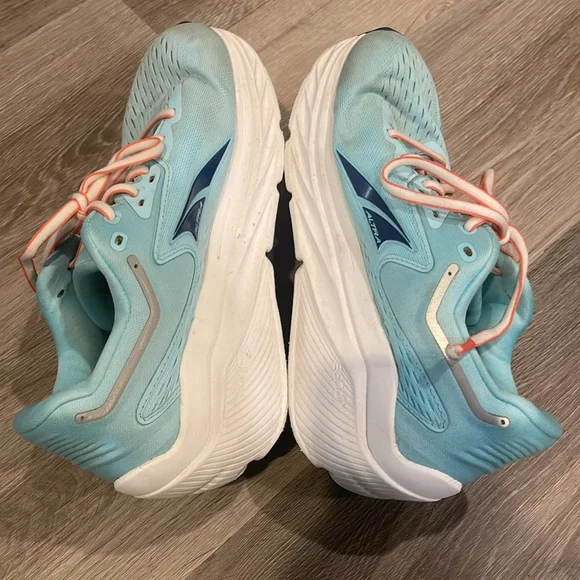 Altra Via Olympus Running Shoes - Picture 4 of 7